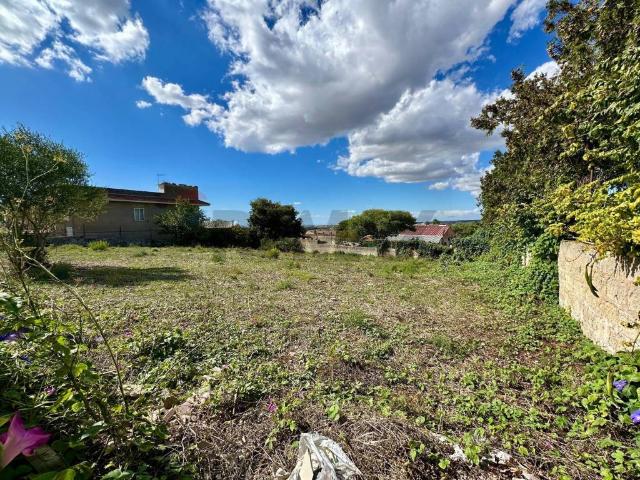 Terreno in vendita a Ragusa, Sicilia