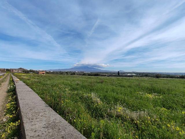 Terreno in vendita a Ramacca, Sicilia