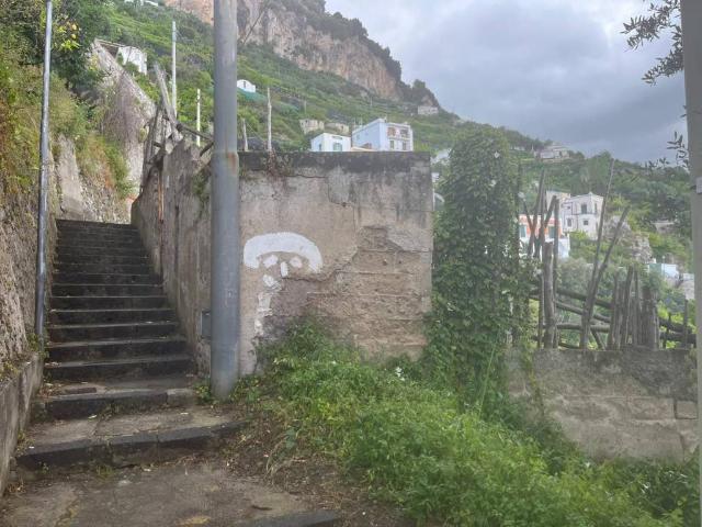 Terreno in vendita a Ravello, Campania