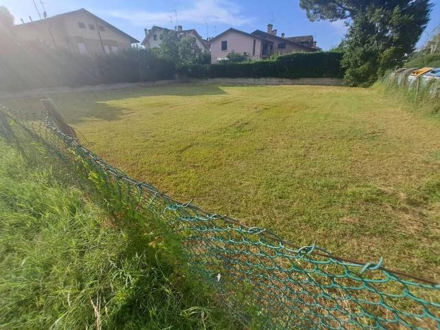 Terreno in vendita a Ravenna, Reggio Emilia