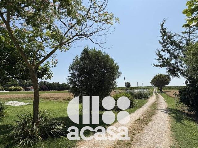 Terreno in vendita a Ravenna, Reggio Emilia