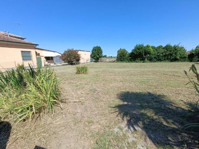Terreno in vendita a Conventello, Ravenna