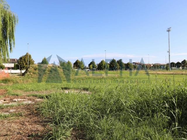 Terreno in vendita a Ravenna, Reggio Emilia