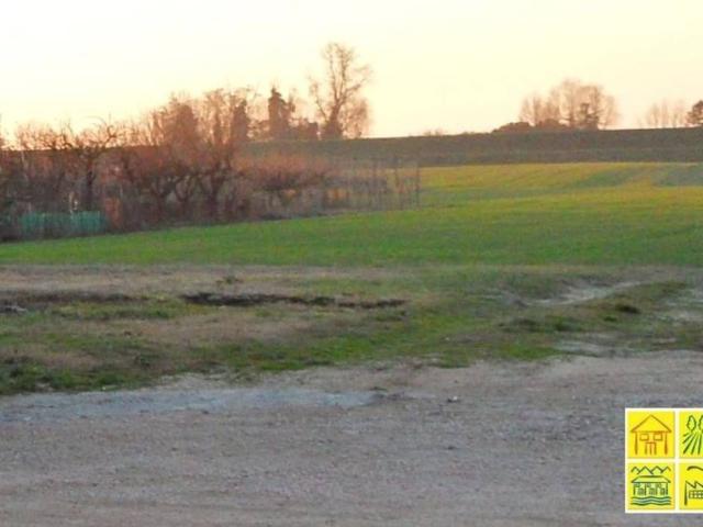 Terreno in vendita a Ravenna, Reggio Emilia
