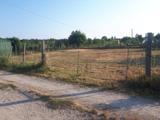 Terreno in vendita a Ravenna, Reggio Emilia