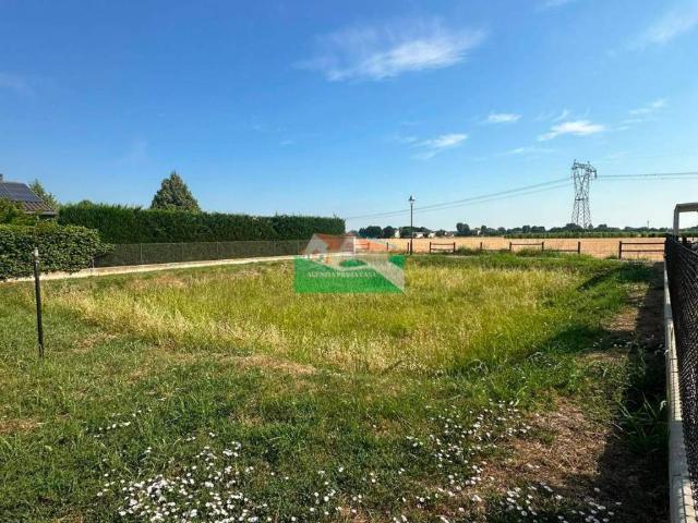 Terreno in vendita a Ravenna, Reggio Emilia