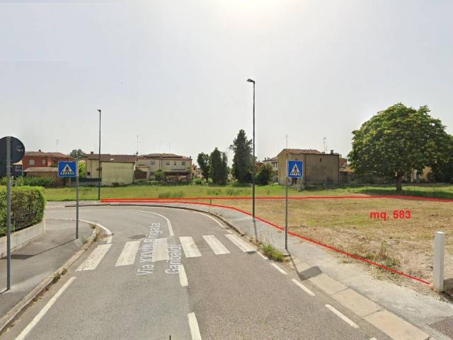 Terreno in vendita a Mezzano, Ravenna