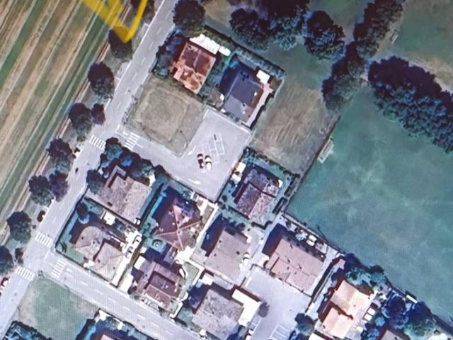 Terreno in vendita a Ravenna, Reggio Emilia