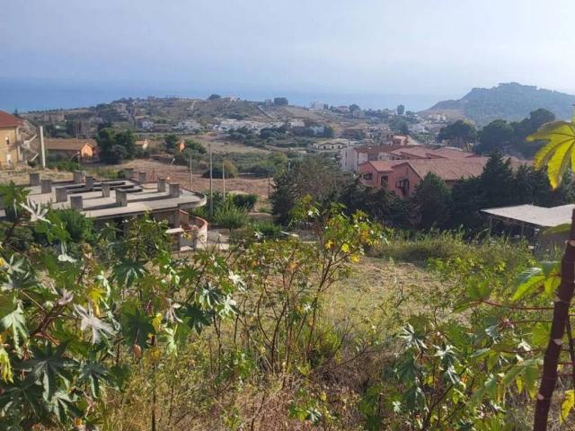 Terreno in vendita a Realmonte, Sicilia
