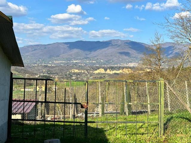 Terreno in vendita a Unione di Comuni Valdarno e Valdisieve, Reggello