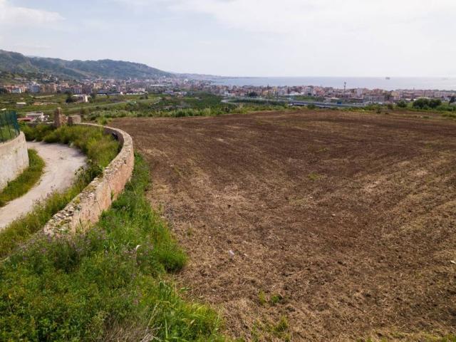 Terreno in vendita a Gallico Marina, Calabria