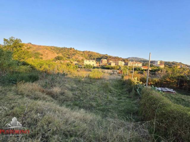 Terreno in vendita a Reggio di Calabria, Reggio Calabria