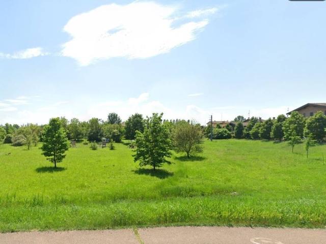 Terreno in vendita a Villaggio Stranieri-Bazzarola, Re