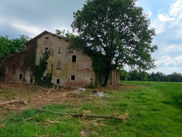Terreno in vendita a Canali, Re