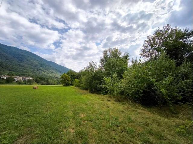 Terreno in vendita a Revine Lago