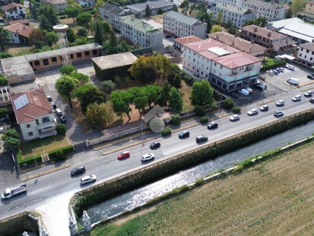 Terreno in vendita a Rezzato, Lombardia