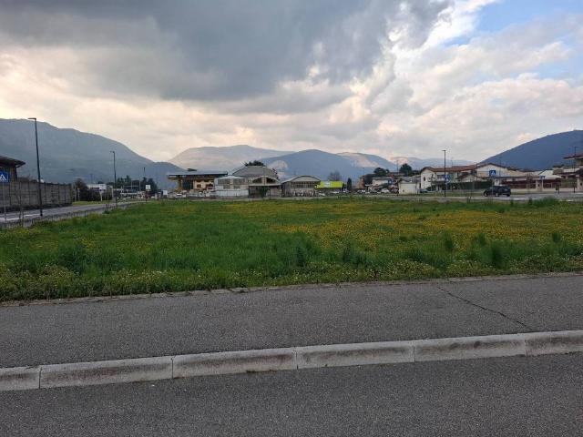 Terreno in vendita a Rezzato, Lombardia