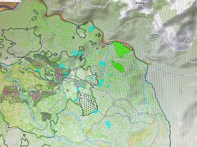 Terreno in vendita a Rezzoaglio, Liguria