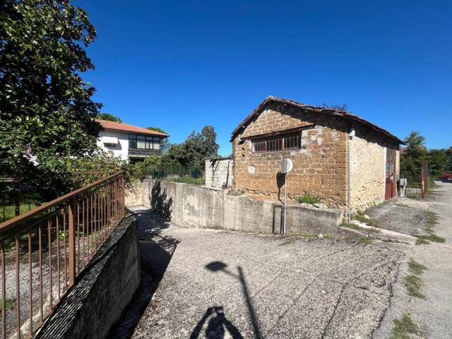 Terreno in vendita a Quattro Strade, Rieti