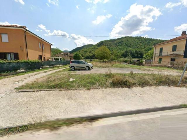 Terreno in vendita a Larghetto, Rieti