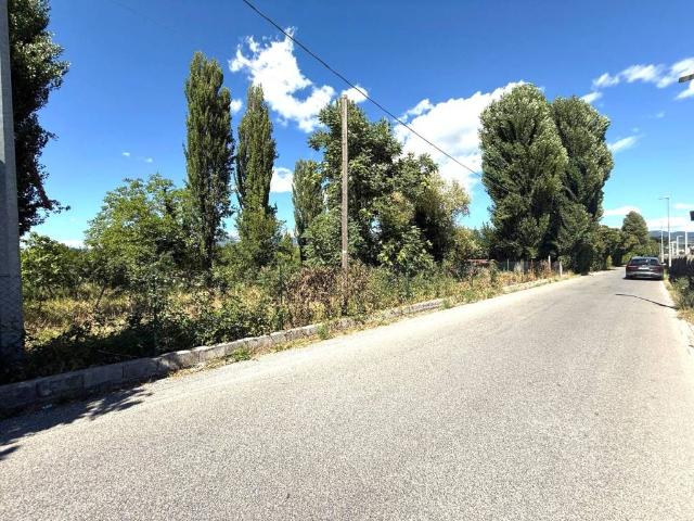 Terreno in vendita a Regina Pacis, Rieti