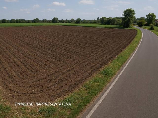 Terreno in vendita a Rimini, Reggio Emilia