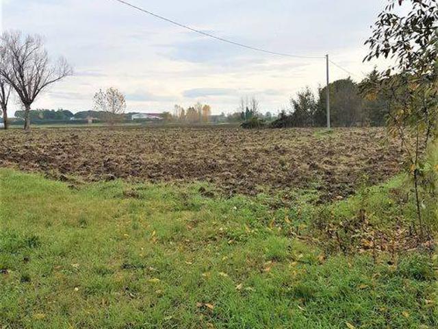 Terreno in vendita a Rimini, Reggio Emilia