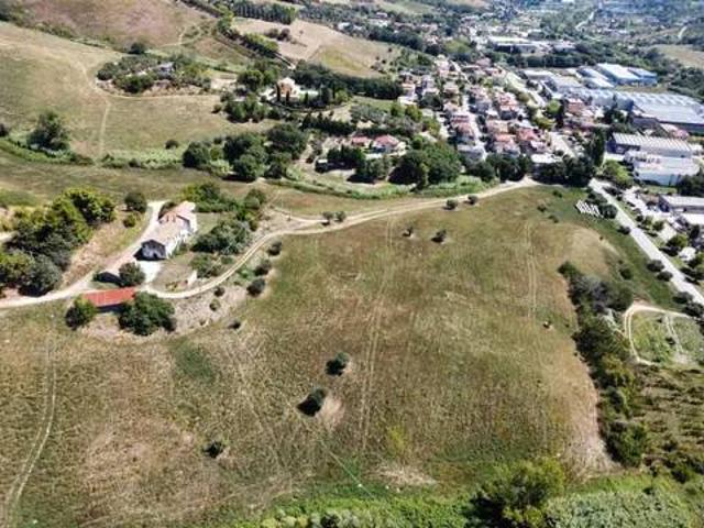 Terreno in vendita a San Salvatore, Marche