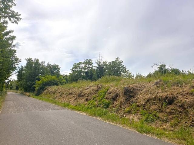 Terreno in vendita a Rivanazzano, Lombardia