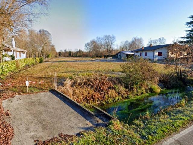 Terreno in vendita a Rivignano Teor / Rivignan Teôr, Rivignano