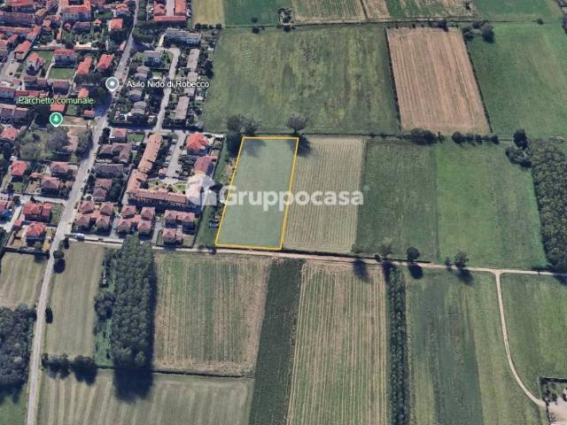 Terreno in vendita a Robecco Sul Naviglio, Lombardia