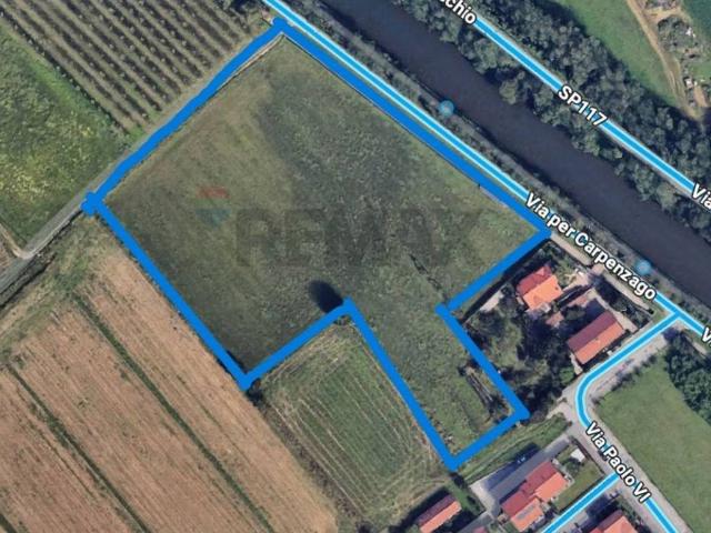 Terreno in vendita a Robecco Sul Naviglio, Lombardia