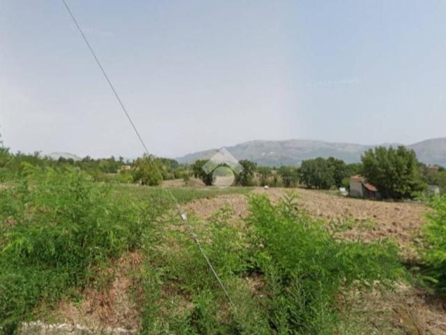Terreno in vendita a Rocca D'evandro, Campania