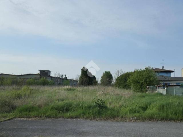 Terreno in vendita a Rodigo, Lombardia