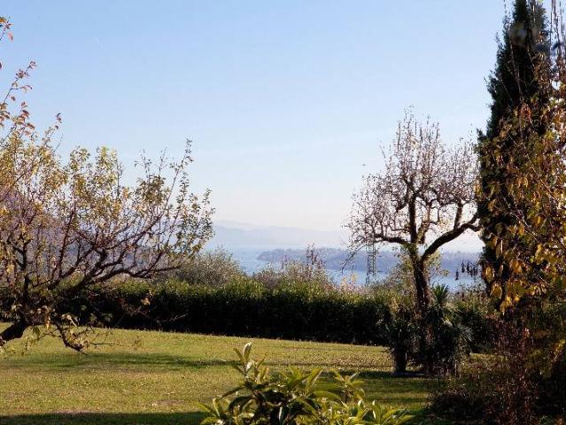 Terreno in vendita a Comunità montana della Valle Sabbia, Roè Volciano