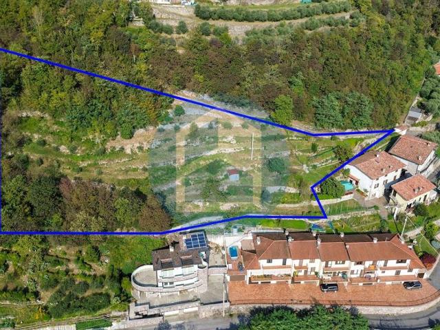 Terreno in vendita a Rondinera, Rogno
