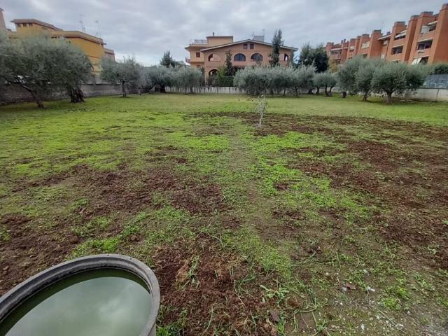 Terreno in vendita a Torrenova, Roma Capitale