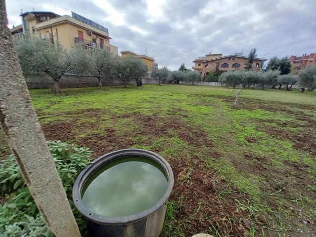 Terreno in vendita a Torrenova, Roma Capitale