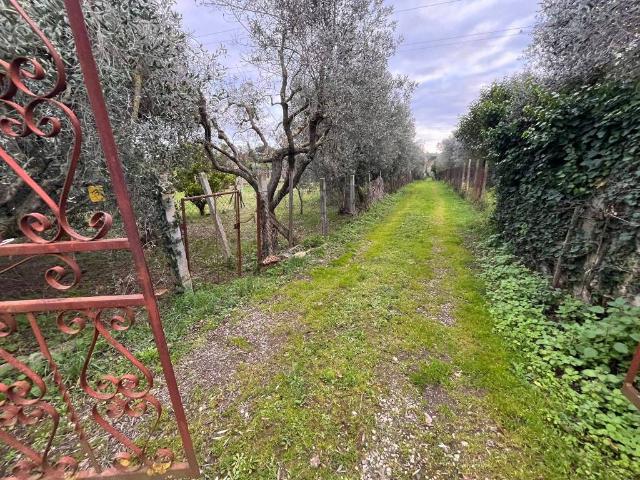 Terreno in vendita a Roma Capitale, Lazio