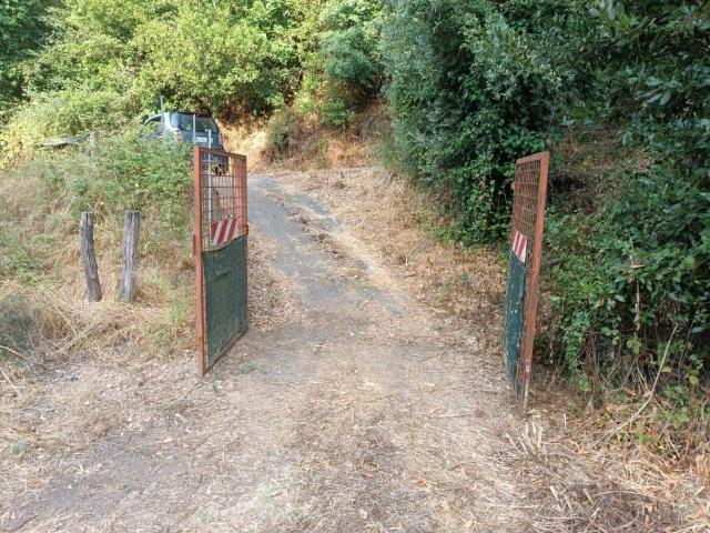 Terreno in vendita a Monte dell'Ara-Valle Santa, Roma