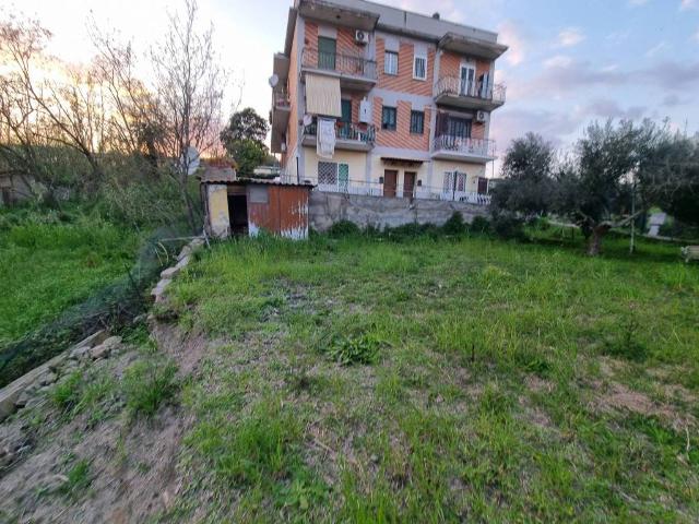 Terreno in vendita a Municipio Roma XIII, Roma Capitale