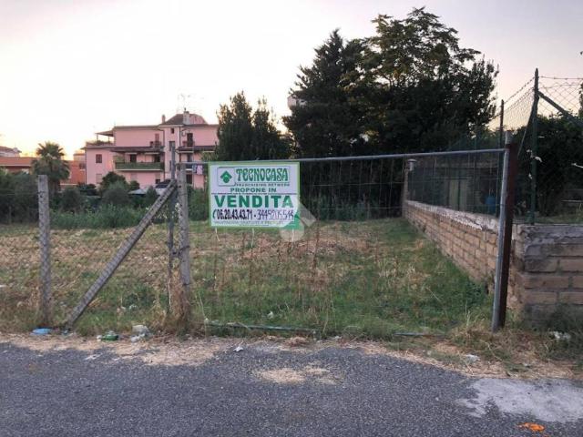 Terreno in vendita a Municipio Roma VI, Roma Capitale