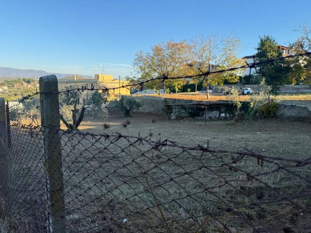 Terreno in vendita a Borghesiana, Montecompatri