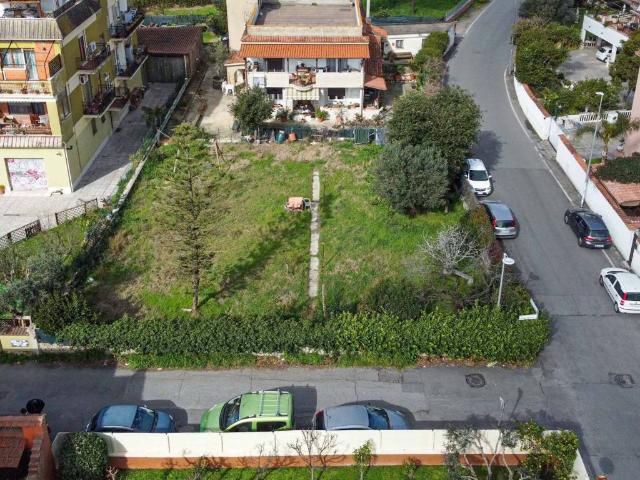 Terreno in vendita a Stagni di Ostia, Roma Capitale