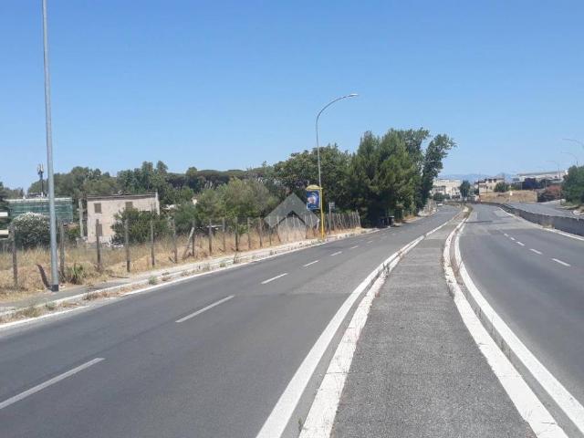Terreno in vendita a Villaggio Breda, Roma Capitale