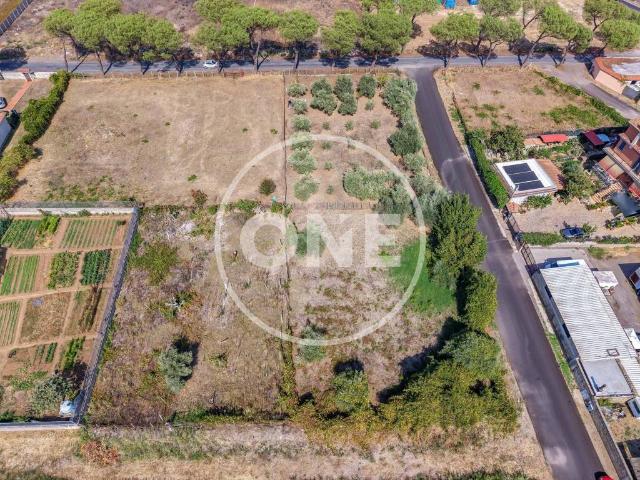Terreno in vendita a Finocchio, Roma Capitale