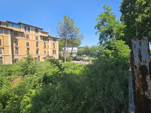 Terreno in vendita a Municipio Roma I, Roma Capitale