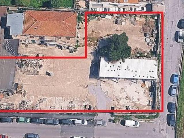 Terreno in vendita a Torre Spaccata, Roma