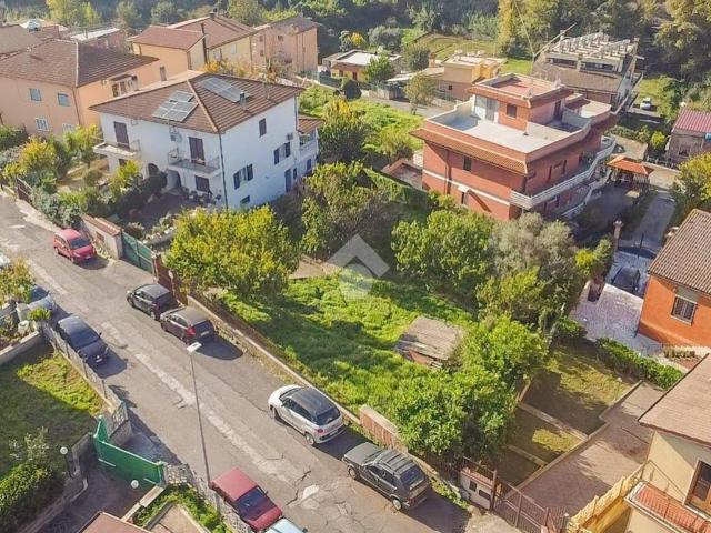 Terreno in vendita a Municipio Roma VI, Roma Capitale