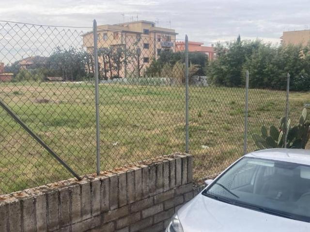Terreno in vendita a Villaggio Breda, Roma Capitale